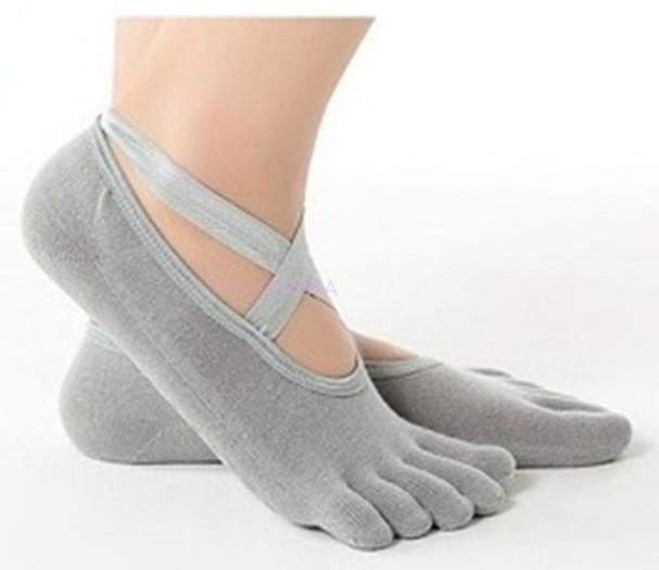 Stopki z palcami do yogi abs 8280