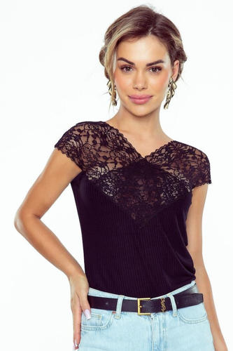 Bluzka leyla