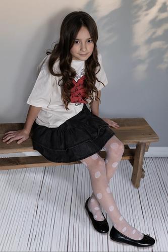 Dziewczęce rajstopy w duże kropy sola dr2610 20 den